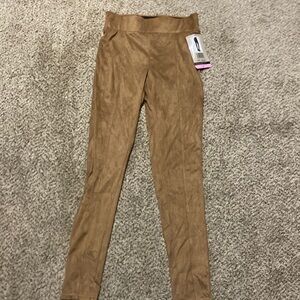 NWT Seven7 leggings